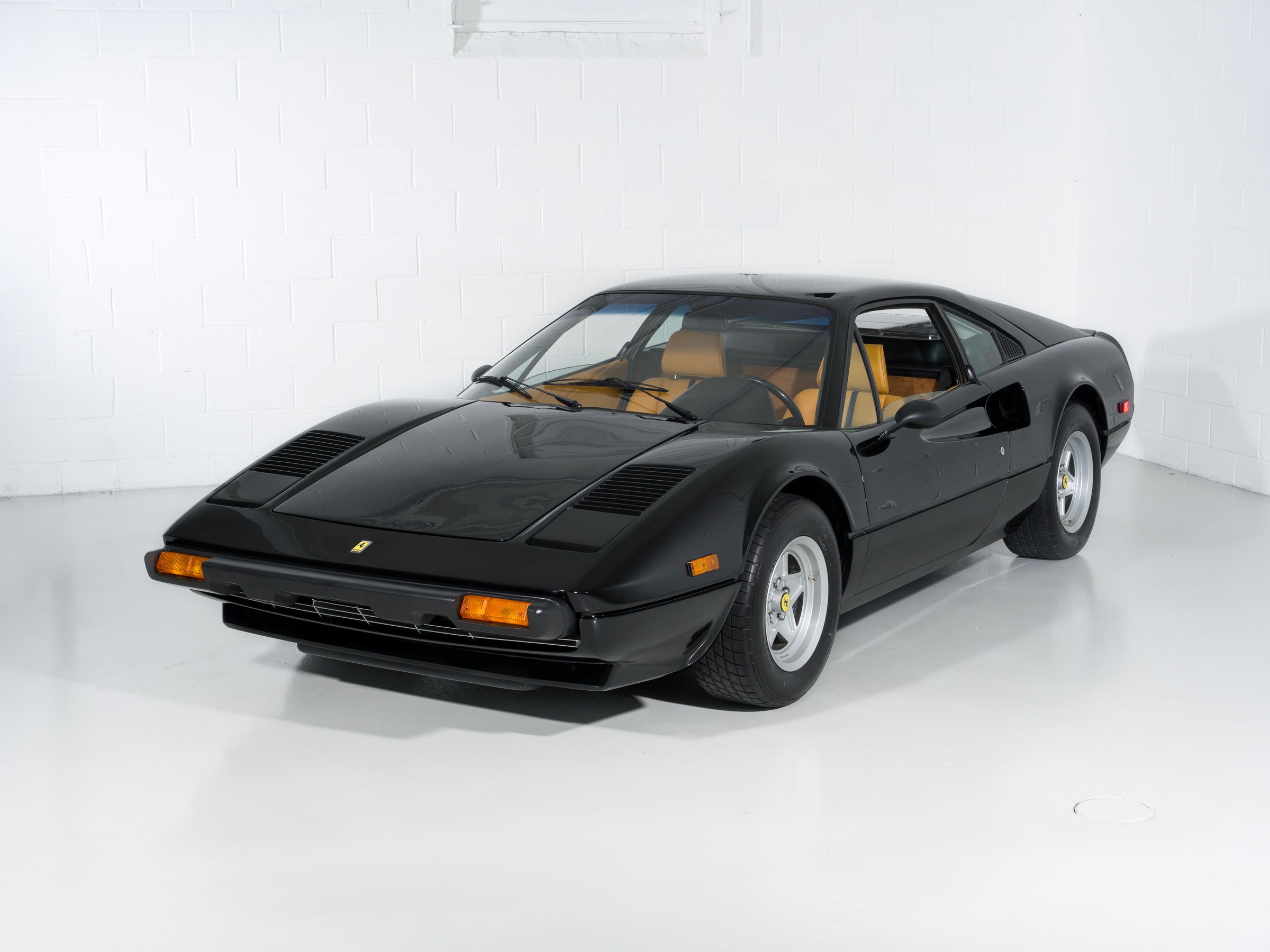 1976 Ferrari 308 GTB Vetroresina