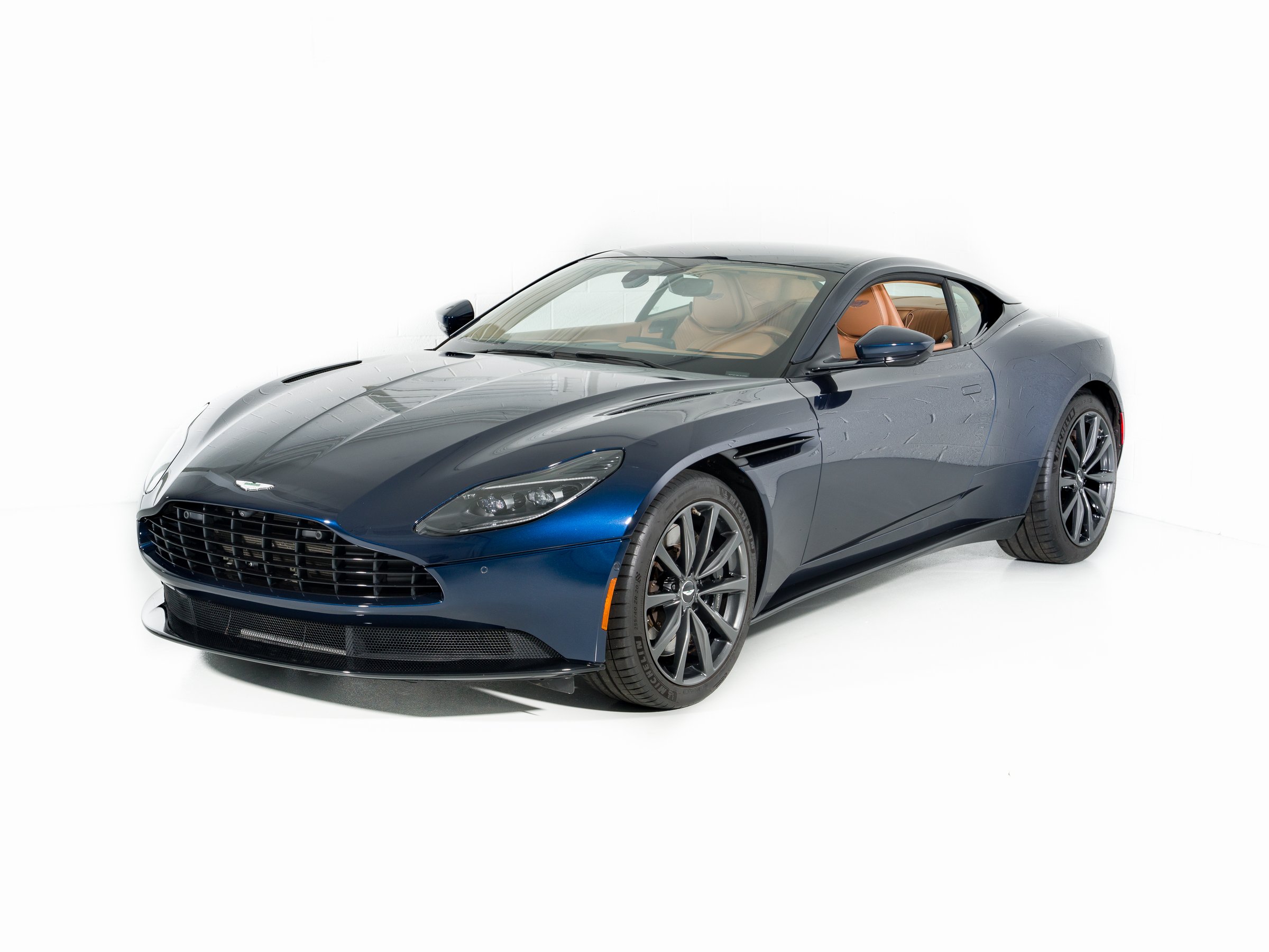 2018 Aston Martin DB 11