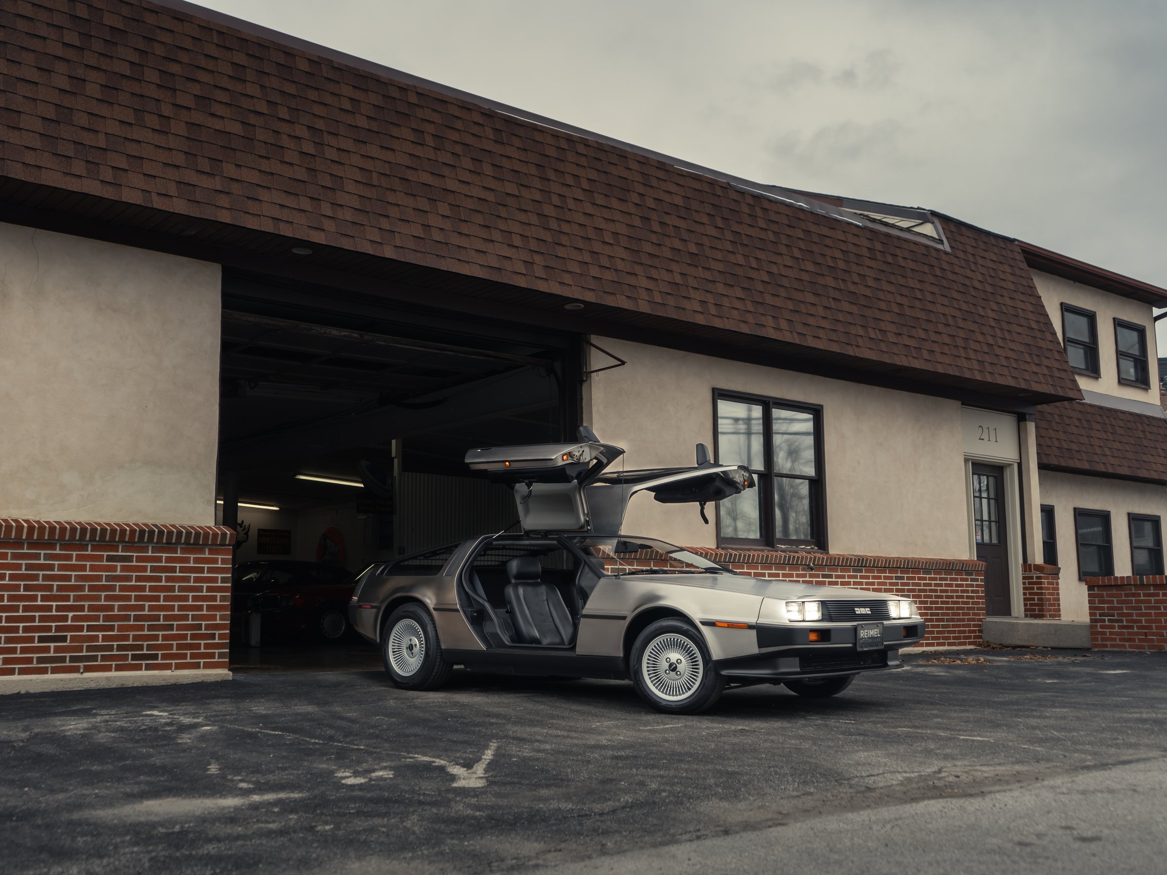 1981 DeLorean DMC-12