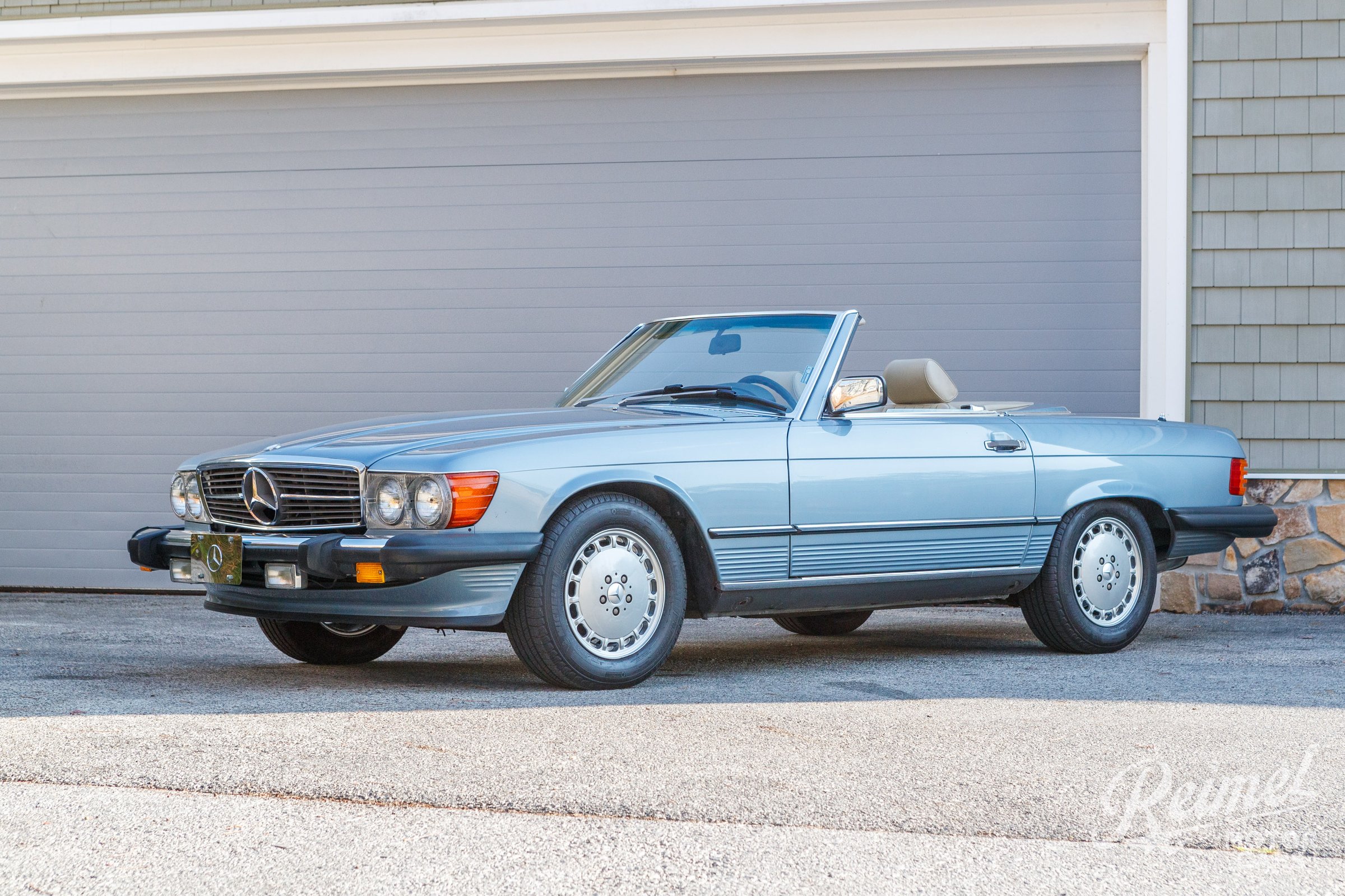 1989 Mercedes-Benz 560 SL