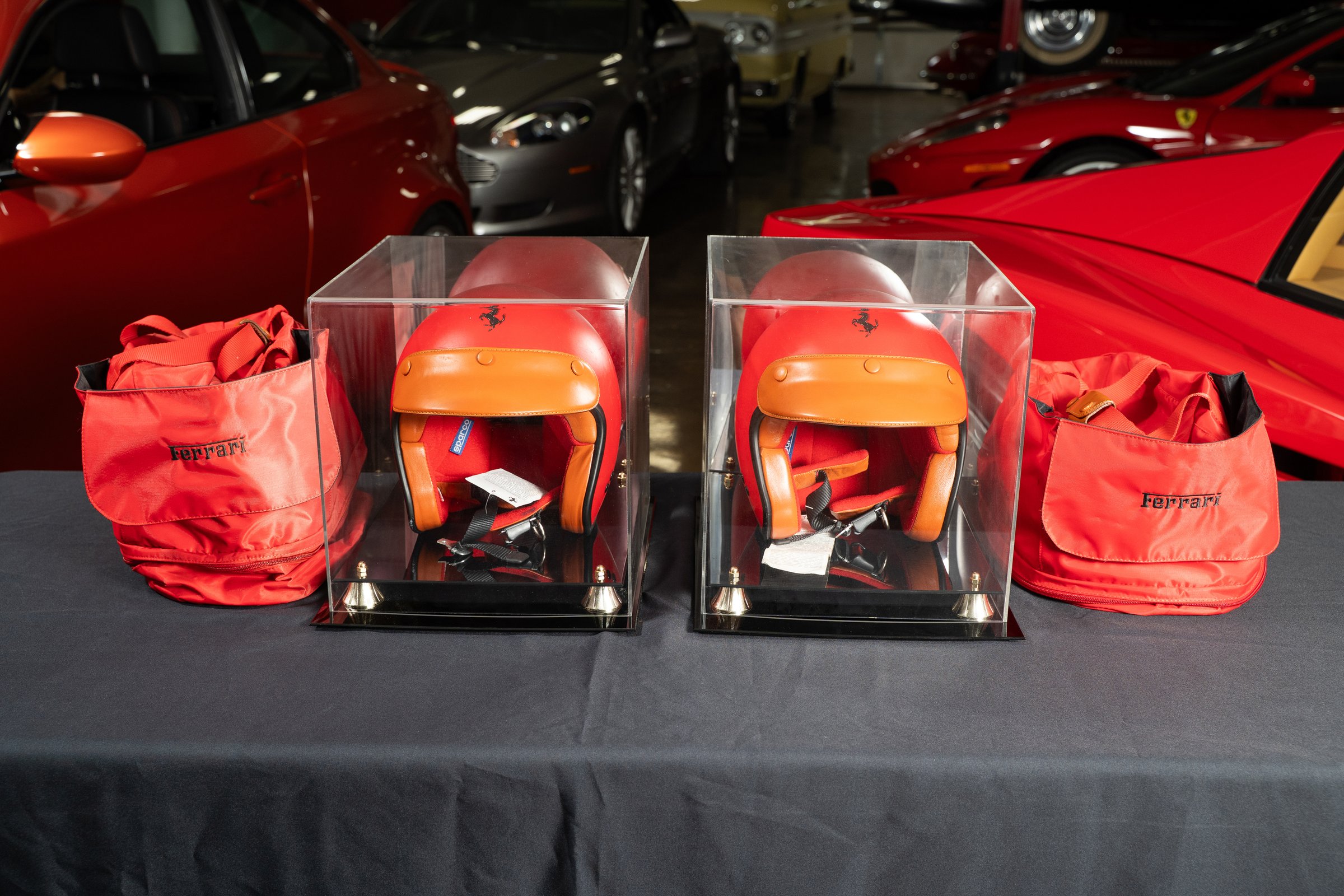 2001 Ferrari 550 Barchetta Helmets