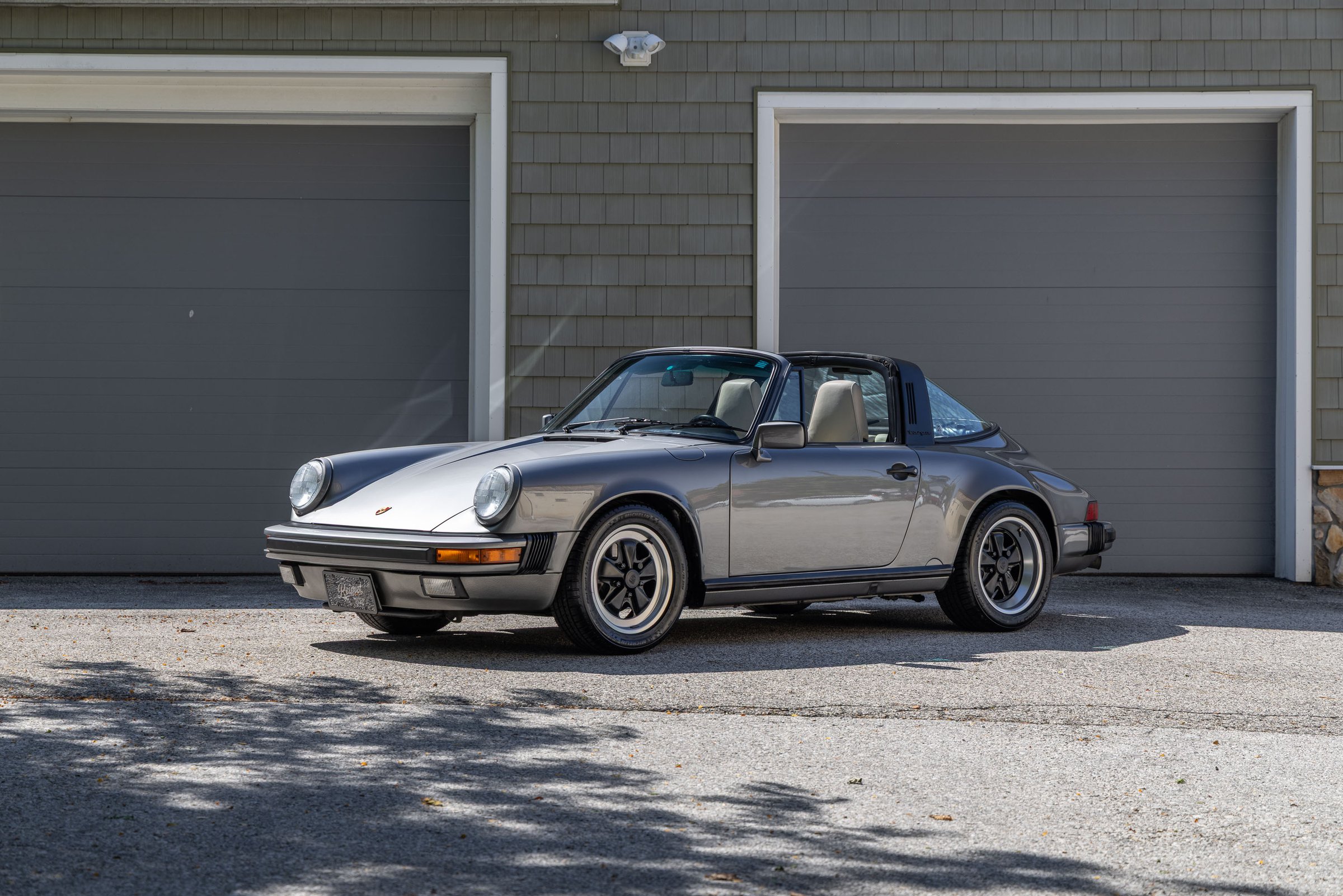 1989 Porsche 911 Carrera Targa