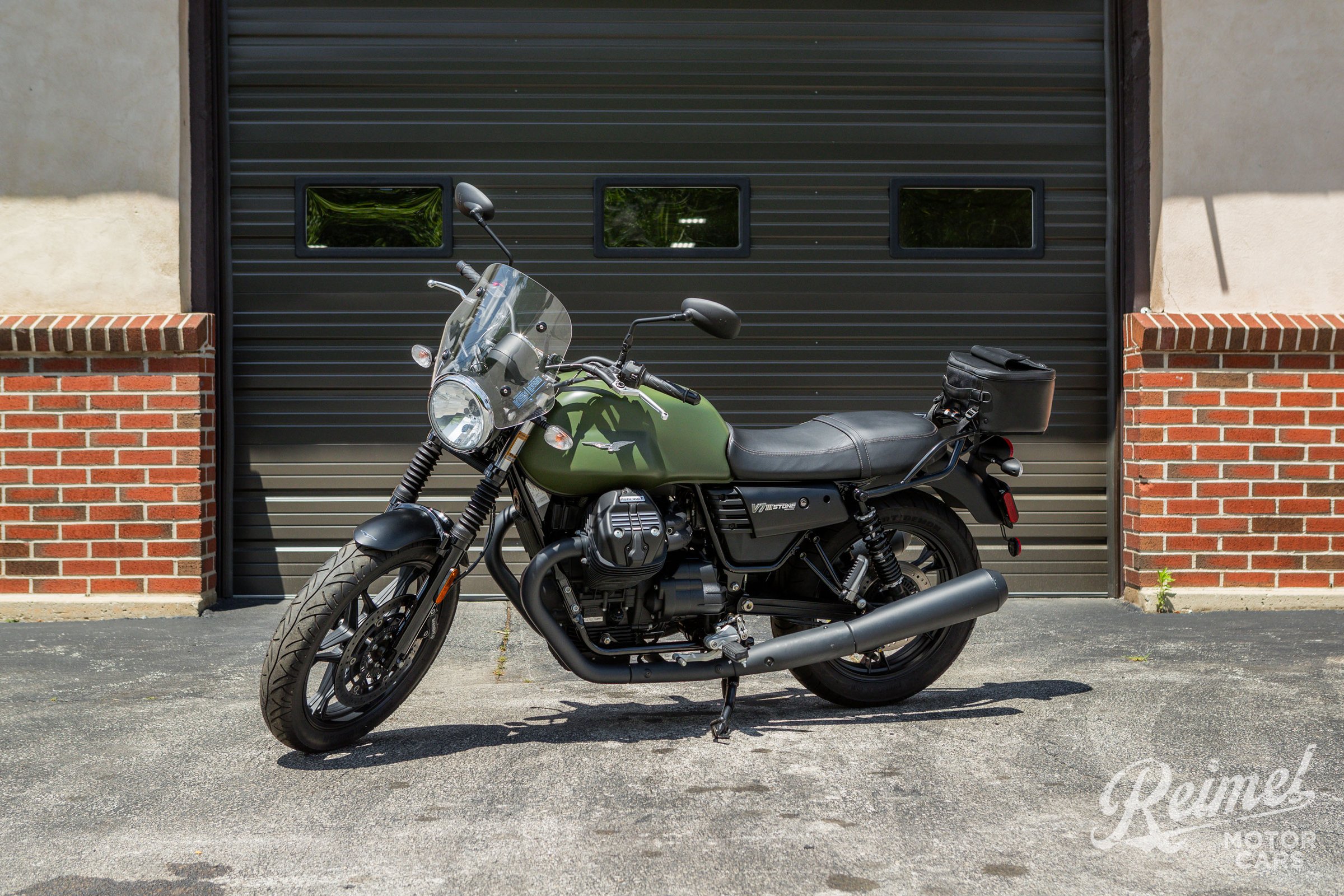 2017 Moto Guzzi V7 III Stone