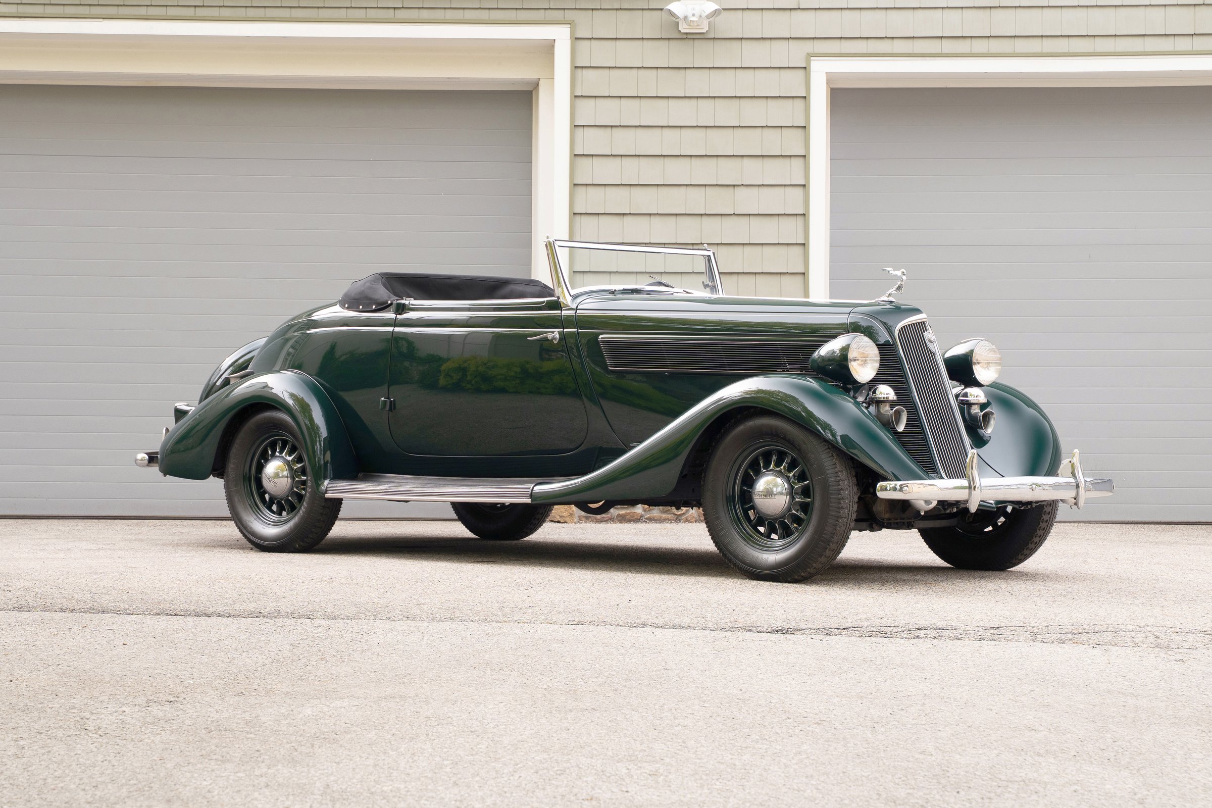 1935 Studebaker President Roadster