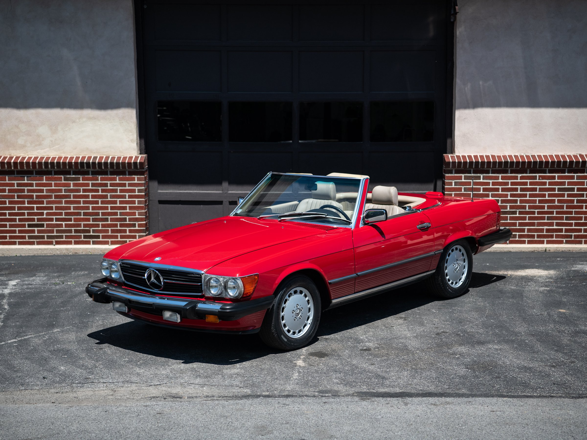 1989 Mercedes-Benz 560 SL